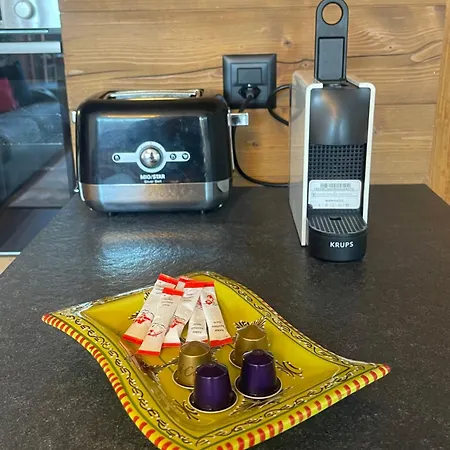 2 Pieces * 克莱恩 蒙塔纳